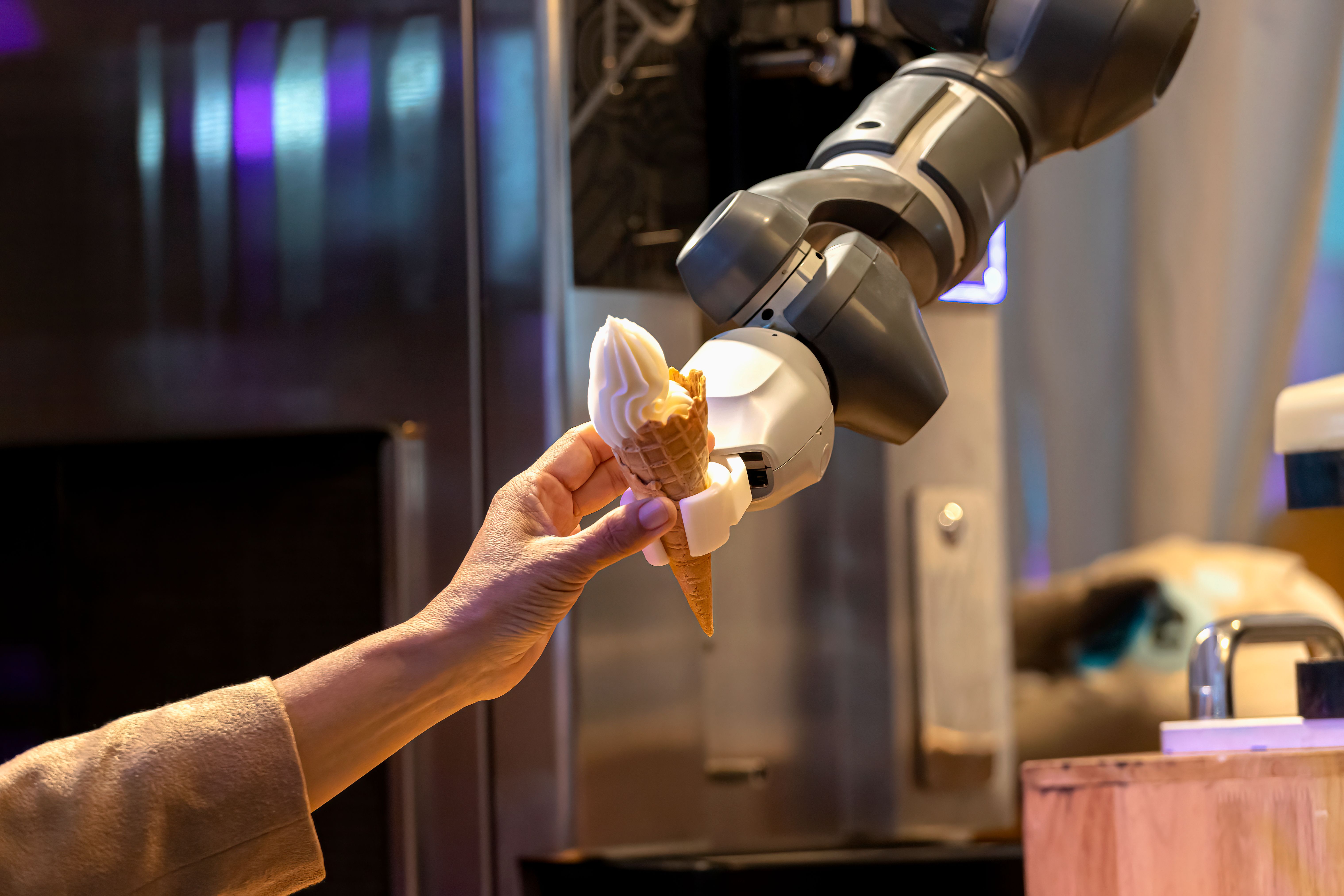 Ci sono diversi motivi per credere che i robot umanoidi non rimpiazzeranno il nostro lavoro (almeno per ora)