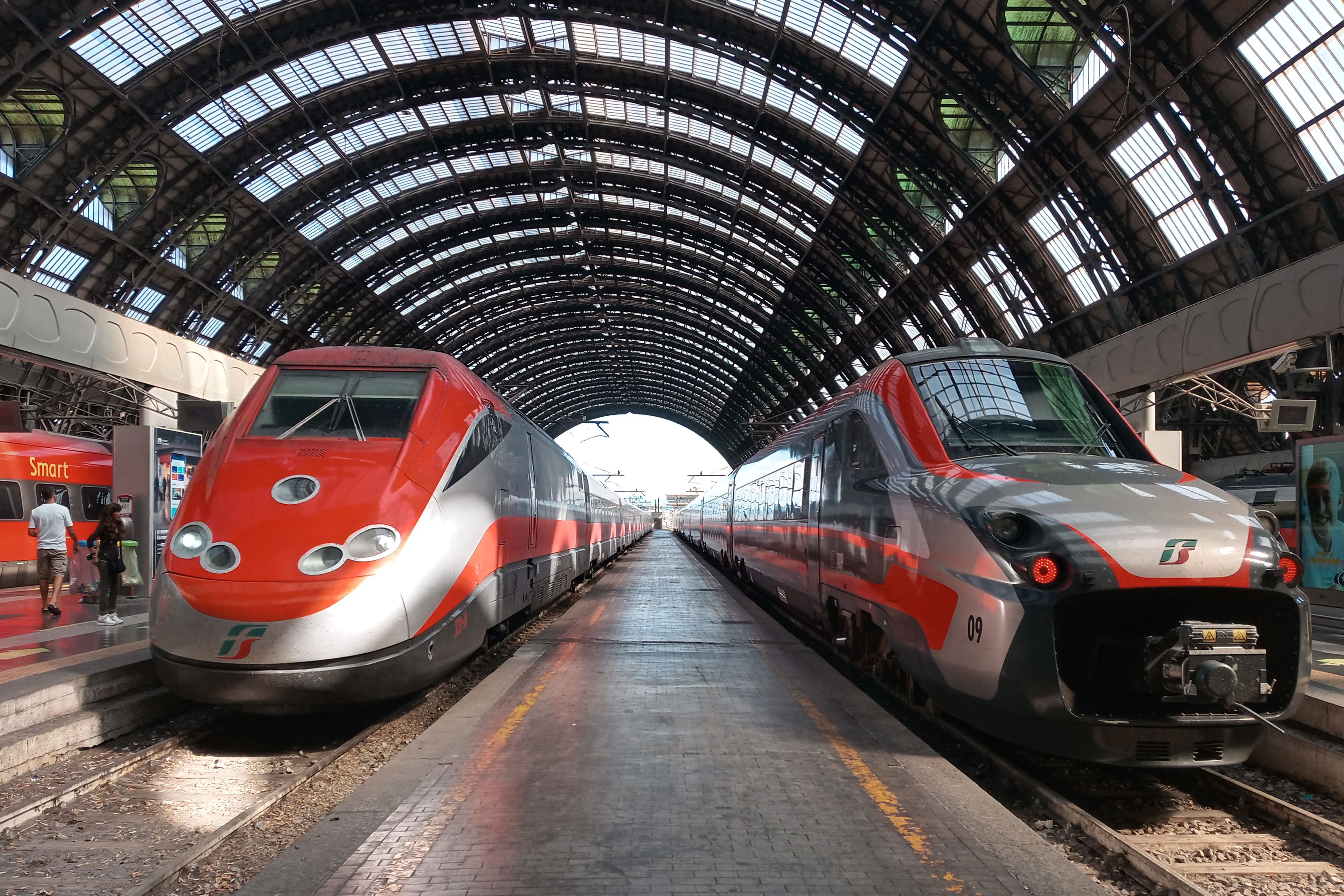Verso il biglietto unico per attraversare l’Europa in treno: cosa prevede la proposta che punta a semplificare i viaggi (e la vita)