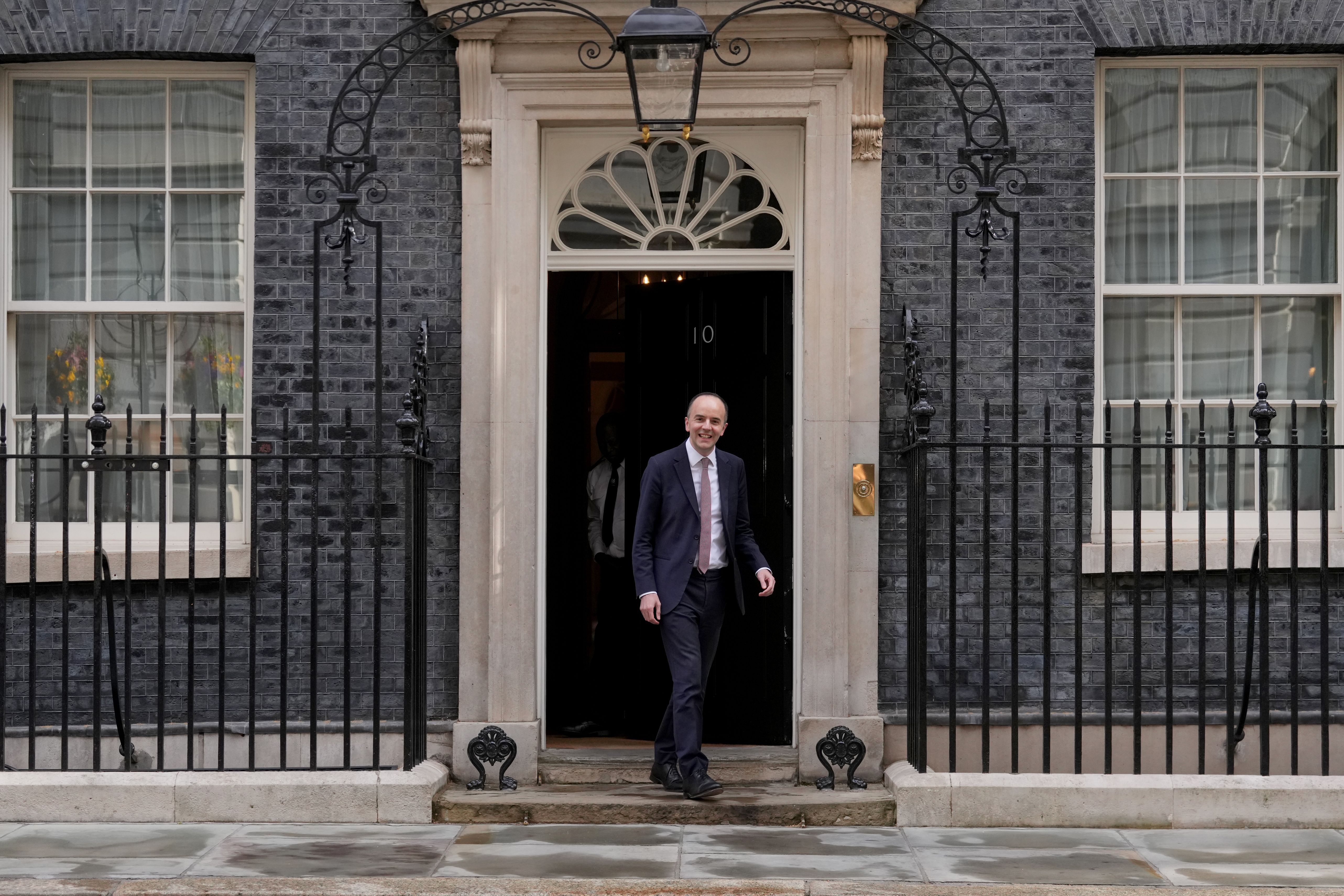 Esplode il caso Palantir, accesso illimitato alle identità dei pazienti britannici mentre il ministero della Salute cambia guida