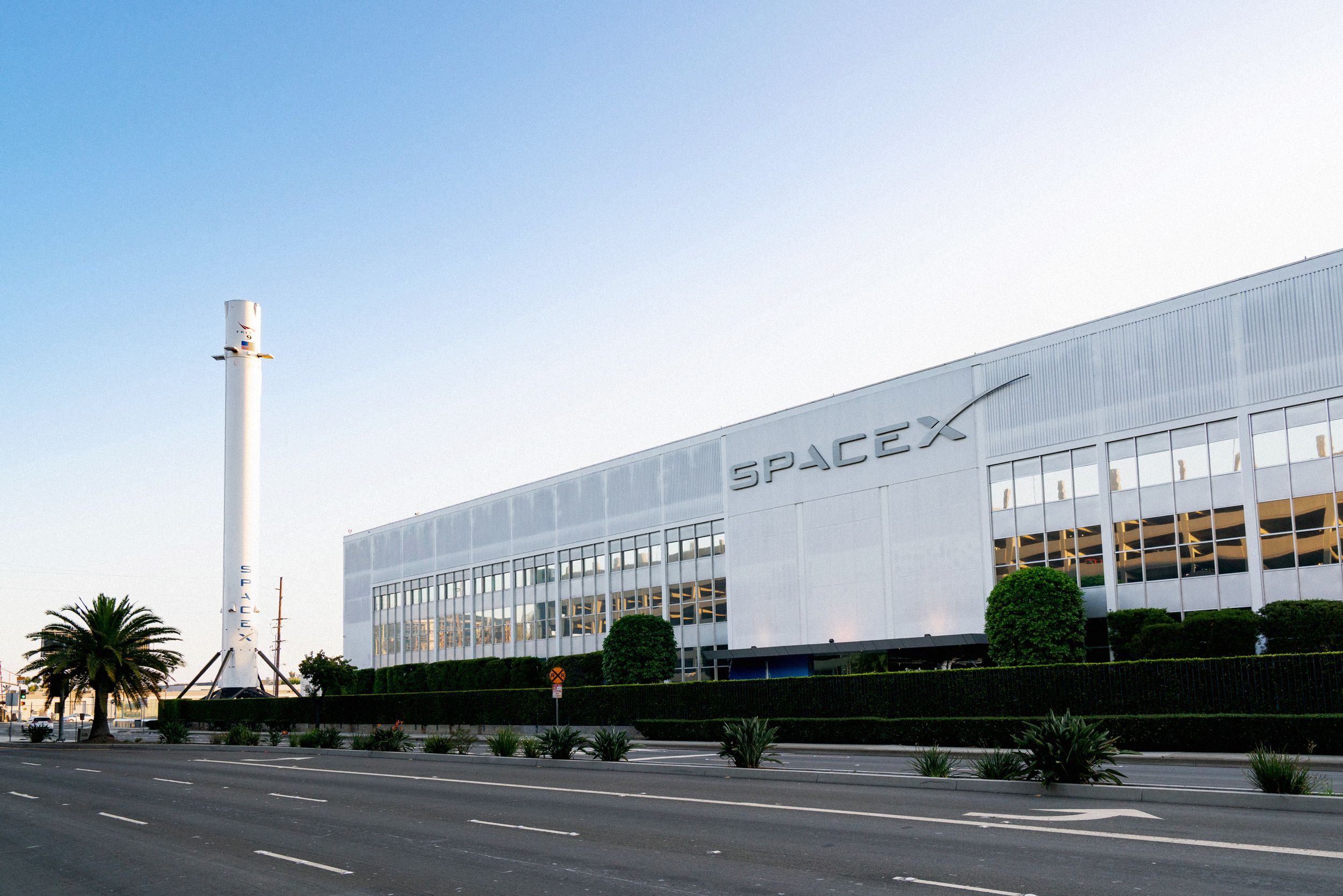 Il potere quasi illimitato di Musk e i miliardi di Anthropic, cosa rivelano le carte sull'imminente sbarco in Borsa di SpaceX