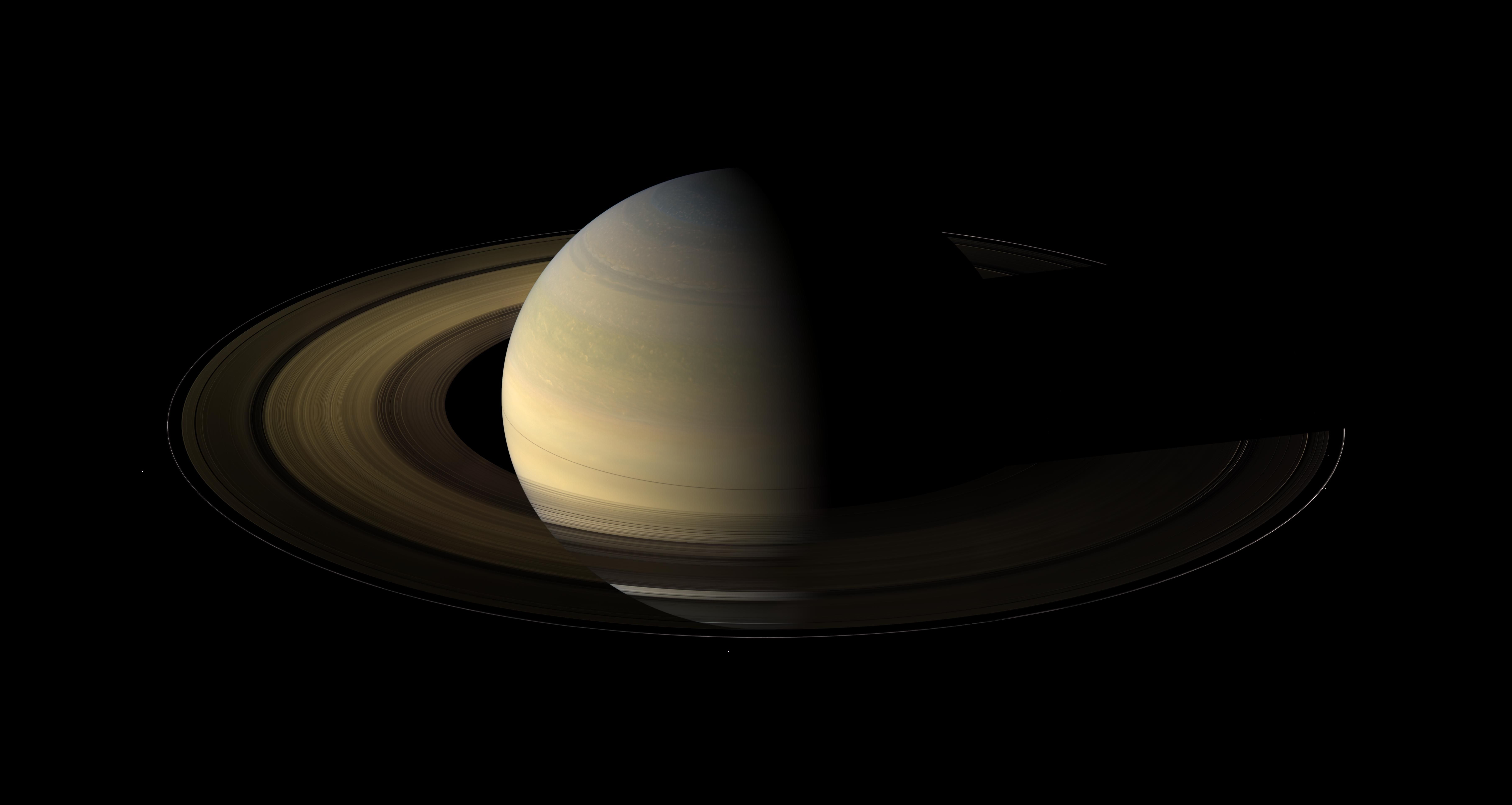 Come si sono formati gli anelli di Saturno? Finalmente abbiamo una risposta
